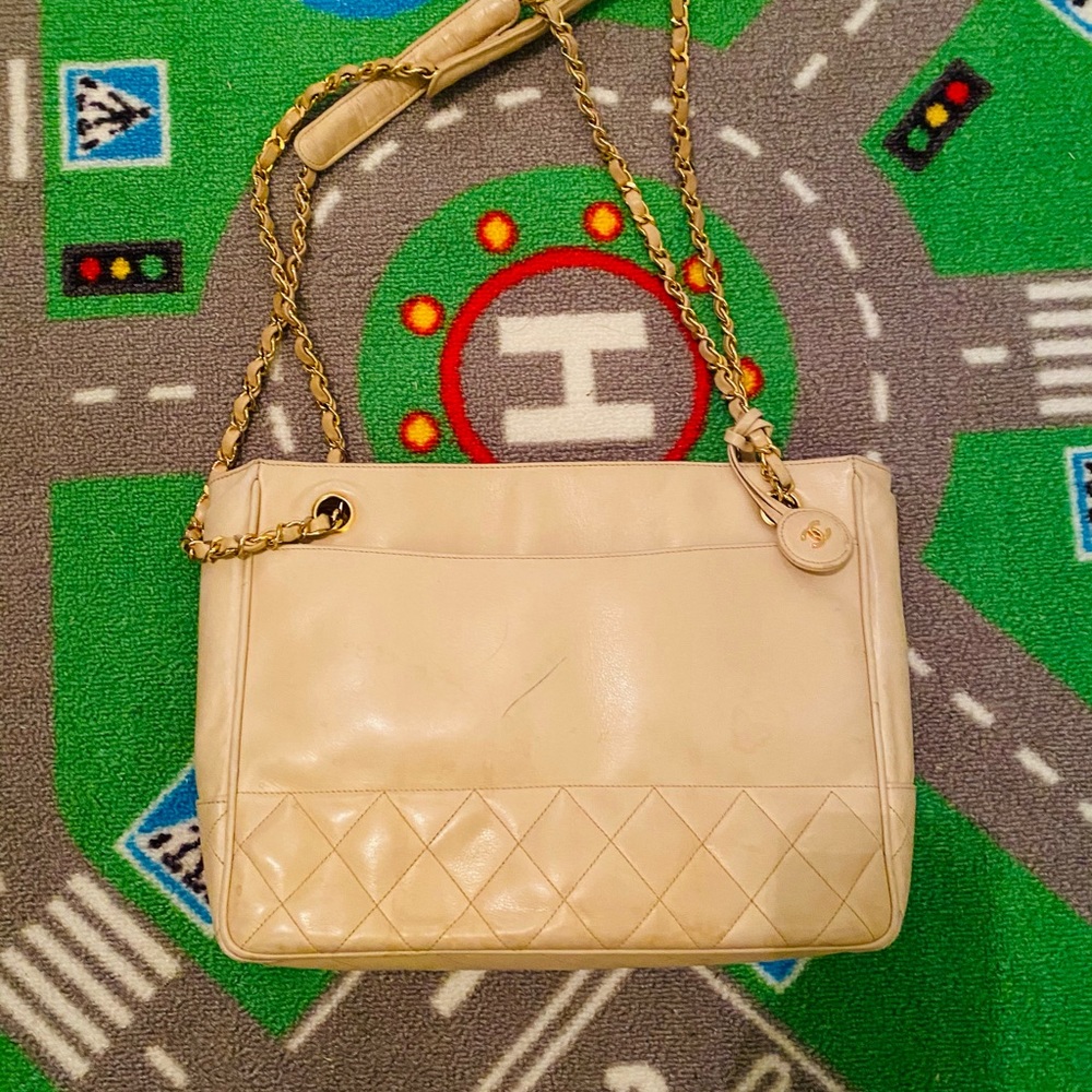 Chanel Vintage CC tote
